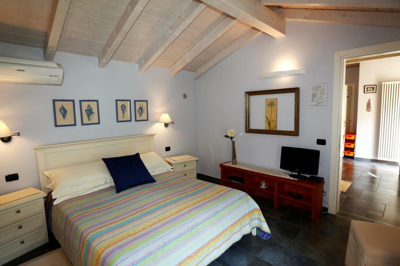 B&B Villa Dei Pini Каннобио Экстерьер фото